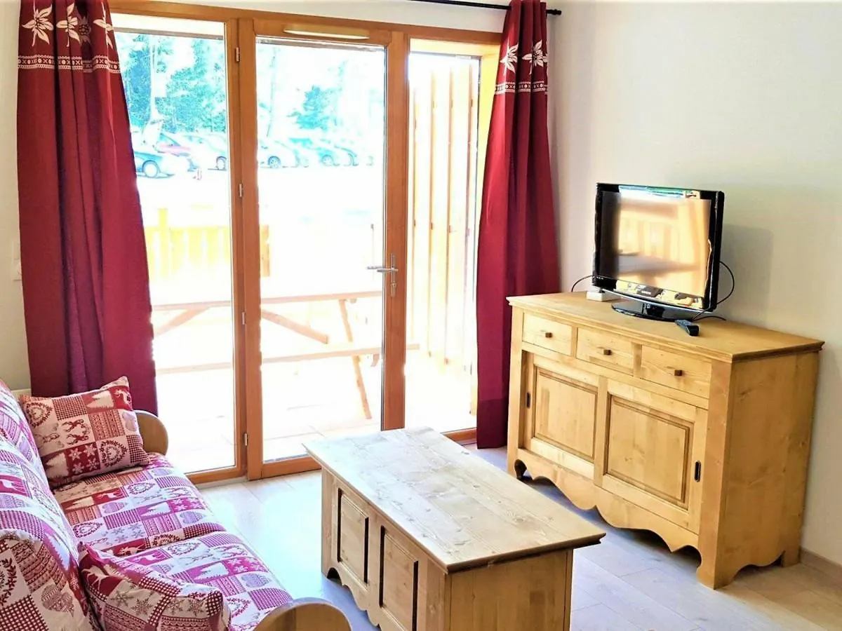 Studio Cabine Neuf 4 Pers Avec Terrasse Sud - Proche Centre & Commerces A La Joue Du Loup - Fr-1-504-597 Le Devoluy