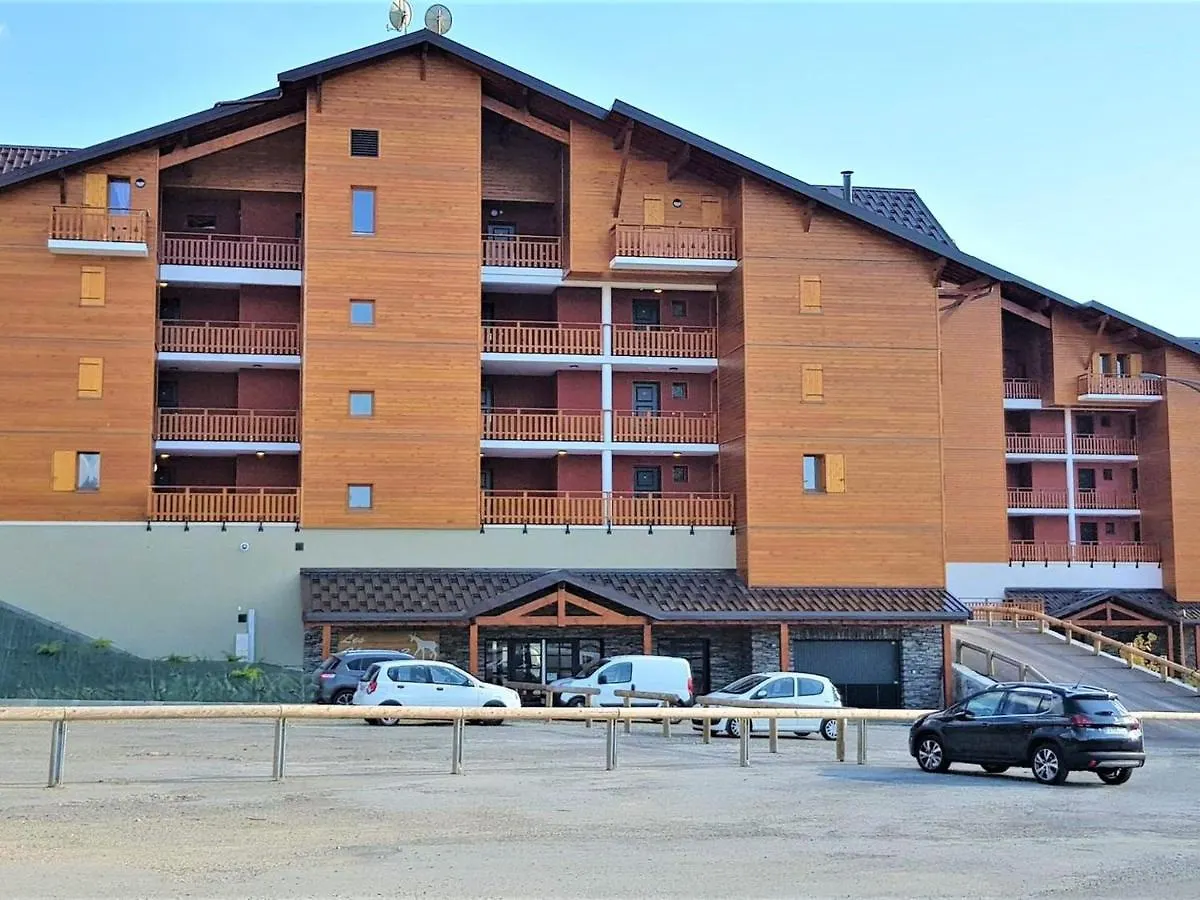 Studio Cabine Neuf 4 Pers Avec Terrasse Sud - Proche Centre & Commerces A La Joue Du Loup - Fr-1-504-597 Le Devoluy Apartment